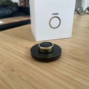 Oura ring size 7 Gold